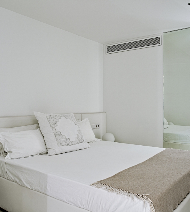 Resa Estates Ibiza villa rental skyhigh house bedroom 4.jpg